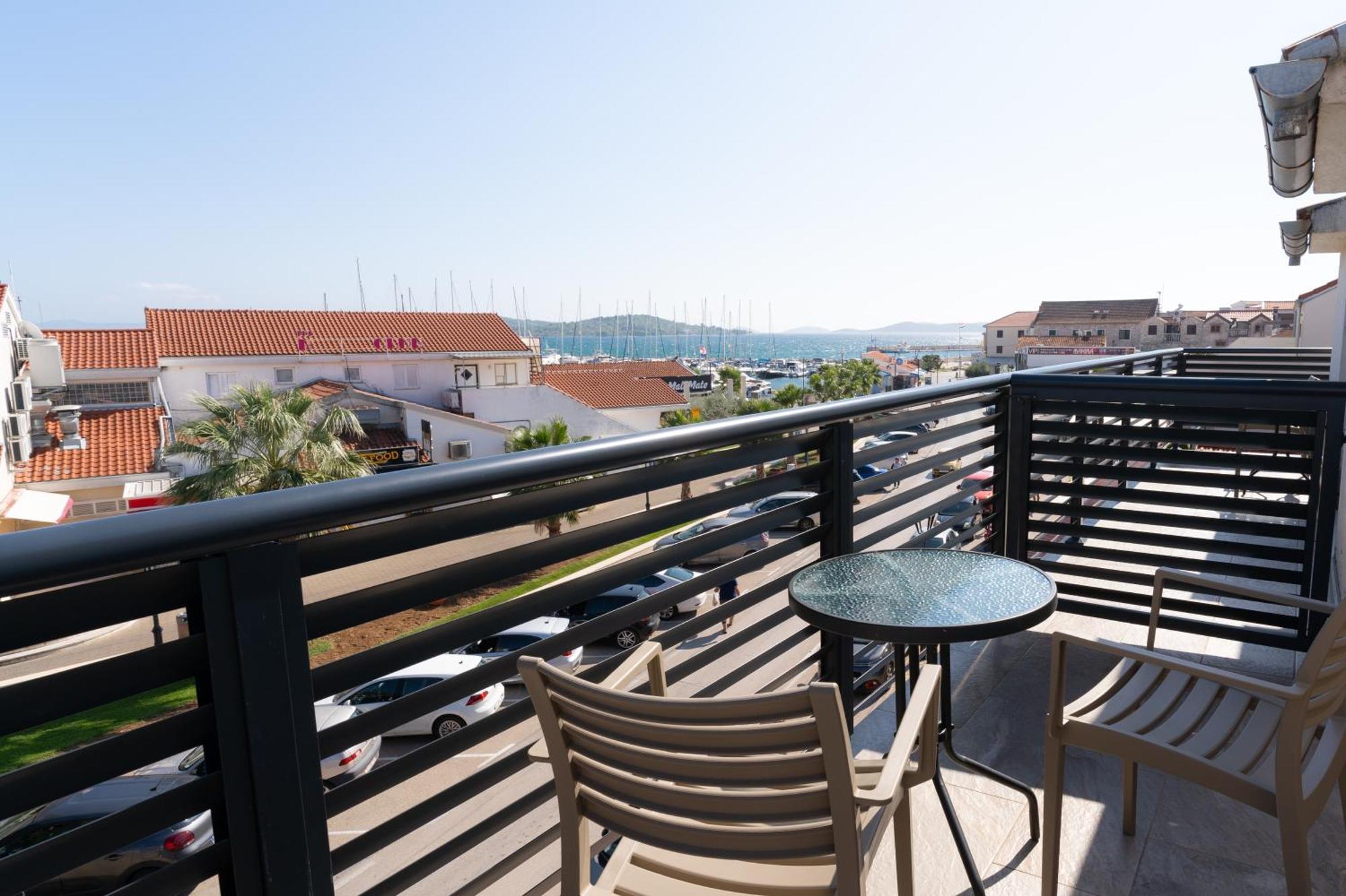 Apartments Centar Vodice Exteriör bild