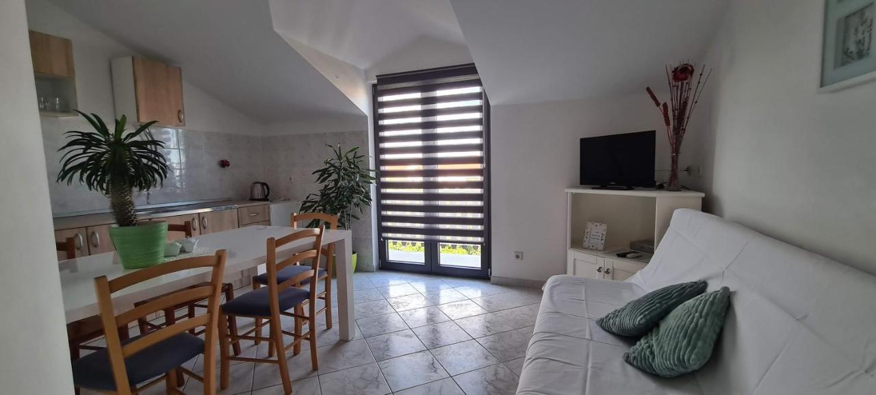 Apartments Centar Vodice Exteriör bild