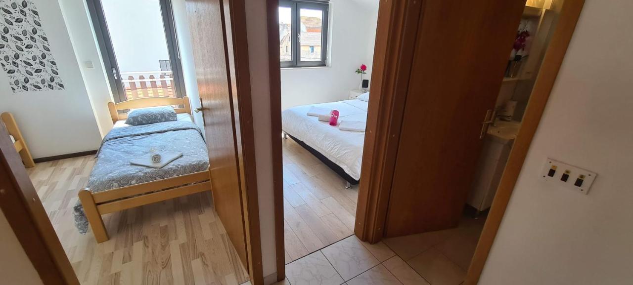 Apartments Centar Vodice Exteriör bild